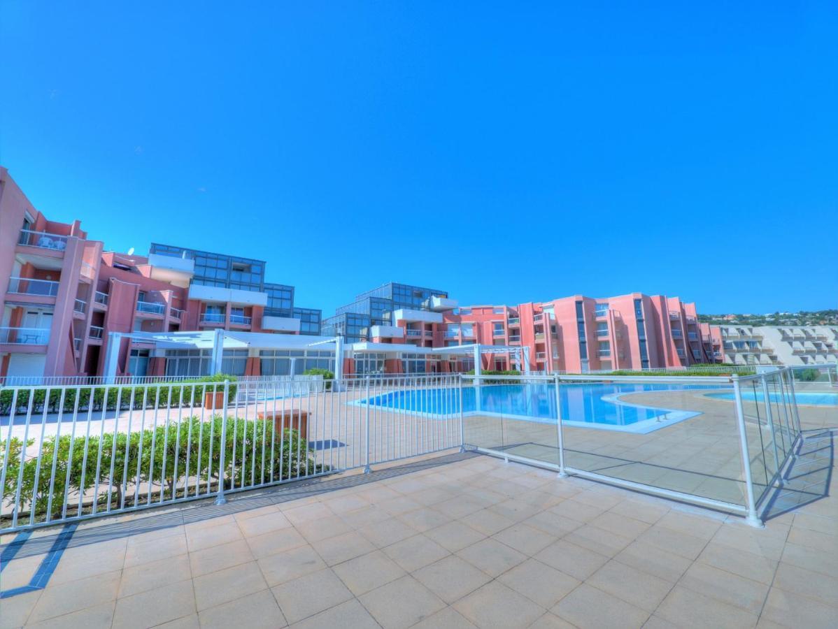 Studio 4 Pers, Pkg, 1Ere Ligne Mer, Piscine, Tennis Сет Екстериор снимка